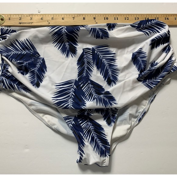 Womens XL Swimwear Bikini Bottoms High Rise Briefs Shirred Blue White Print NWOT - Picture 8 of 11